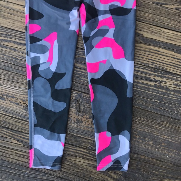 Nike Camp Crop Leggings - Picture 5 of 7